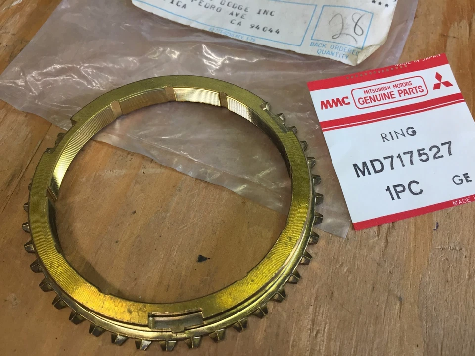 Dodge Ram 1985 50 nos Mitsubishi (Mopar) transmisión manual 2ª marcha syncro md717527 Foto 2 de 2