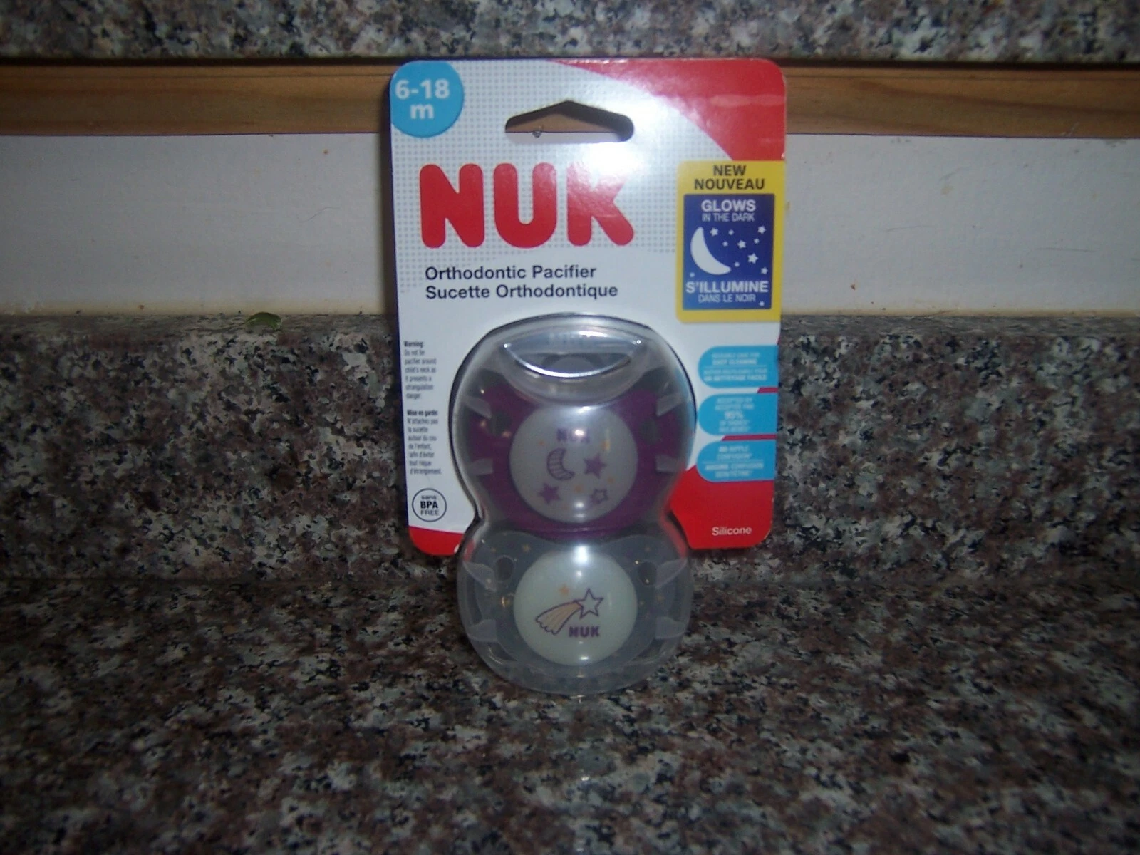 Nuk 6-18 months night pacifier moon Round package New
Opens in a new window or tab