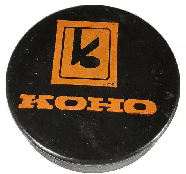 KOHO OFFICIAL VINTAGE HOCKEY PUCK MADE IN CZECHOSLOVAKIA VICTORIAS