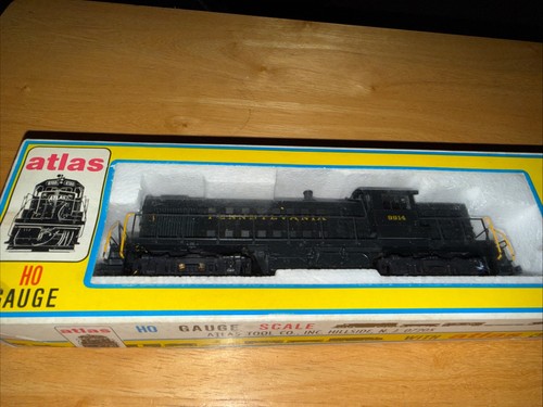 ATLAS / KATO HO SCALE #8106 PENNSYLVANIA RS-1 POWERED LOK # 9914 Neu in OVP | Zustand: New