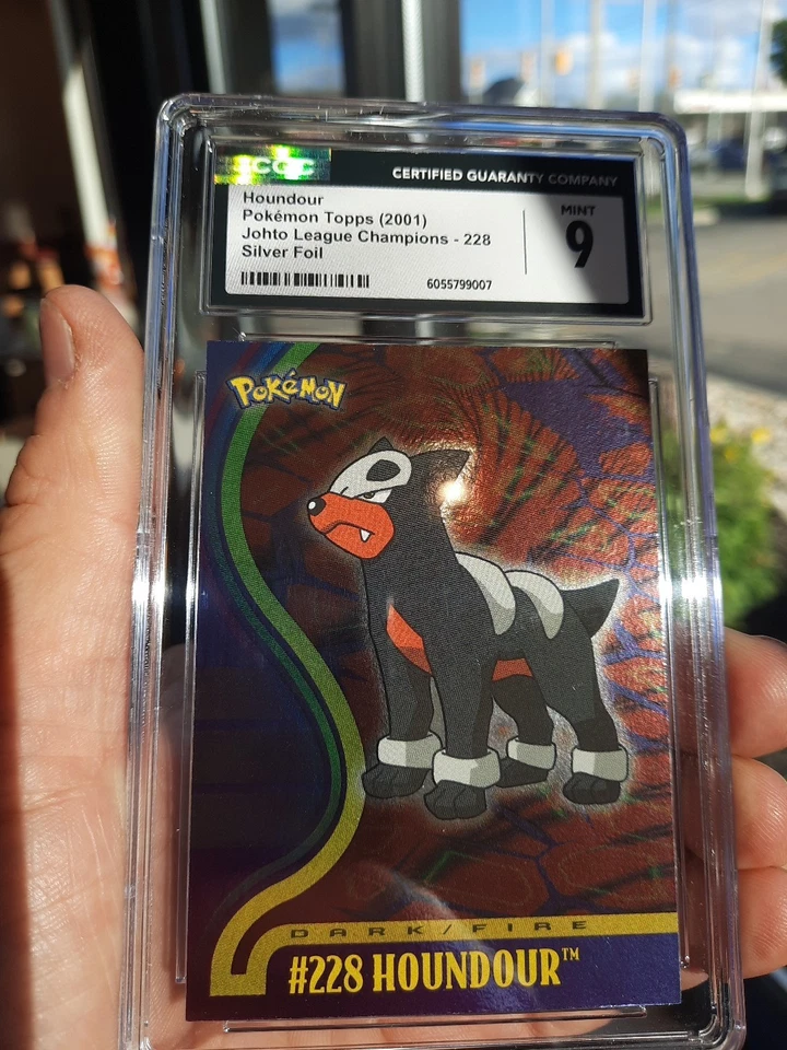 Houndour Johto League Champions Cgc 9 Mint Silver Foil 2001 Topps psa 228 Card - Image 2 of 4