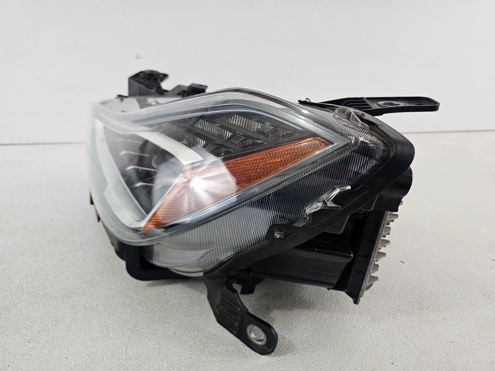 Maserati Ghibli 2018-2024 Left Headlight