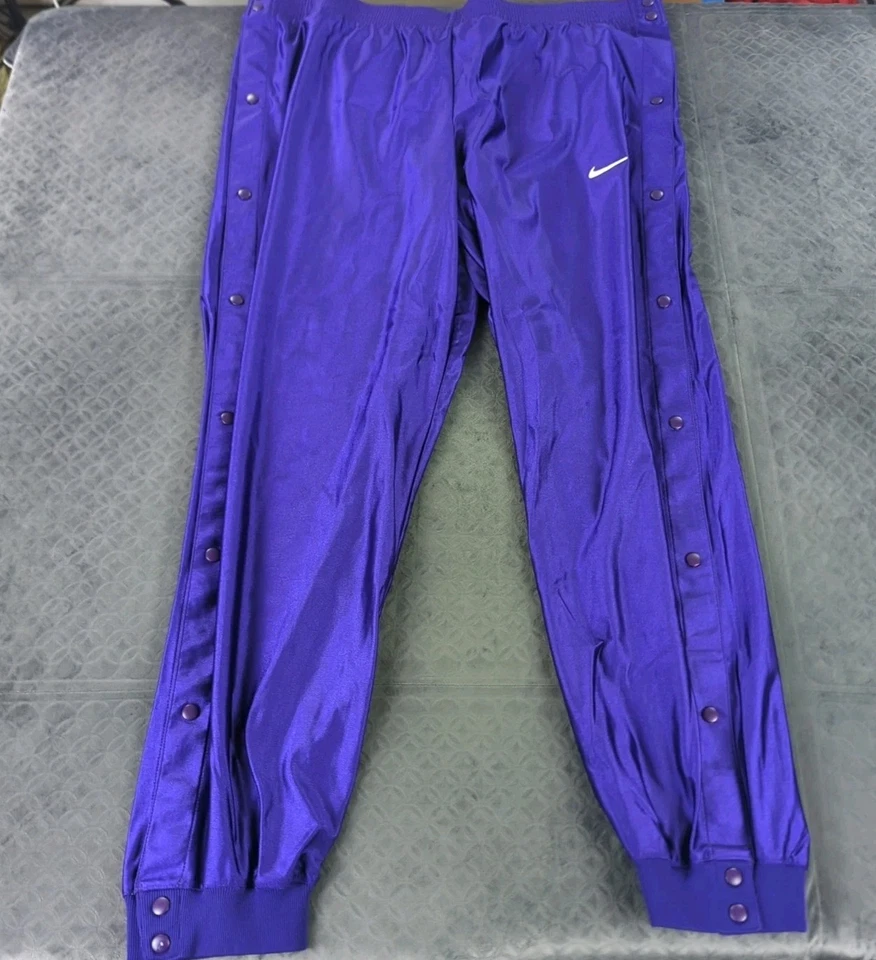 Pantalones Nike Vintage Botón a Presión Púrpura 35" Entrepierna Atléticos Hombres 3XL Hechos en EE. UU. Foto 2 de 4