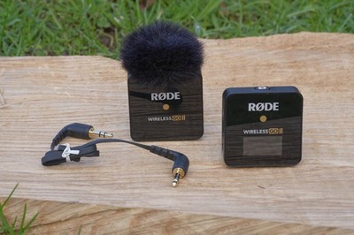 RØDE Wireless GO II Funkmikro (Sender + Empfänger) inkl. Fellwind