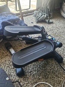 NWOB MERACH Mini Stepper for Exercise Twist Stair  Bands 330lbs Capacity MR2354