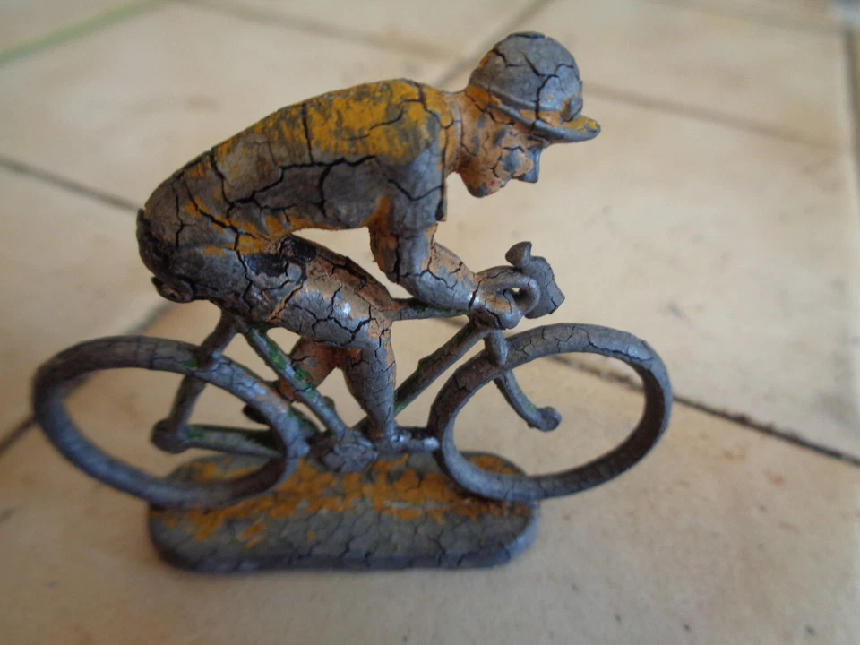 Vintage Rare  Cycliste TdF en métal - Photo 1/1