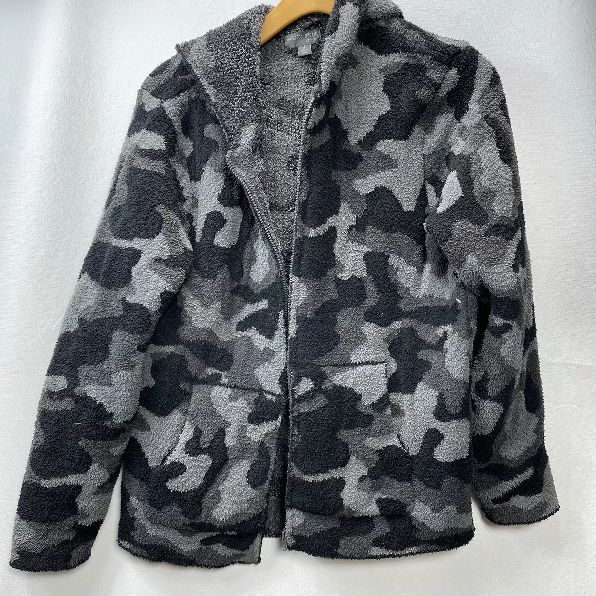 Barefoot Dreams Cozy Chic Men s Grey Carbon Multi Camo Zip Up Hoodie New Medium
