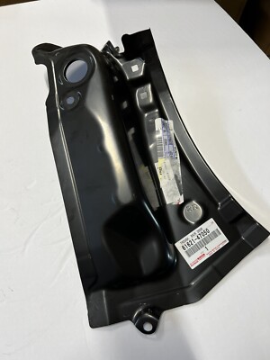 Toyota OEM Prius Quarter Panel-taillight Tail Light Lamp Panel 