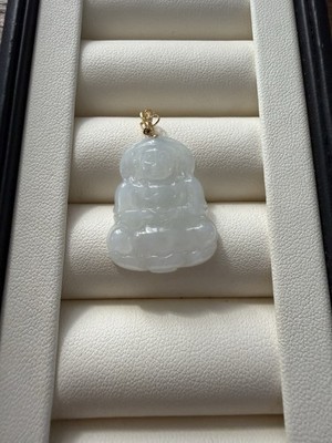 Jade-Anhänger gold 18k