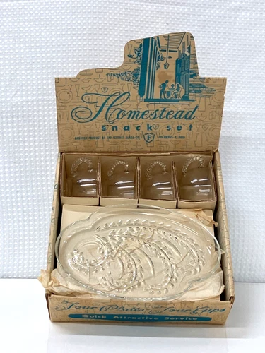 Vintage 1950's Homestead Snack Set by Federal Glass Four Plates Four Cups In Box