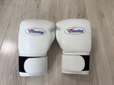 Winning Boxing Gloves 8 oz MS200B White Pro Tape Type Japan Mint