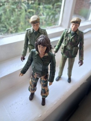 Doctor Dr Who 5,5'' KONVOLUT X 3 Figuren Optionen Figuren Sarah, Benton & Yates