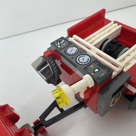 LEGO 7942 CITY Off-Road Fire Rescue Complete Set w/ Minifigure No Box No Manual