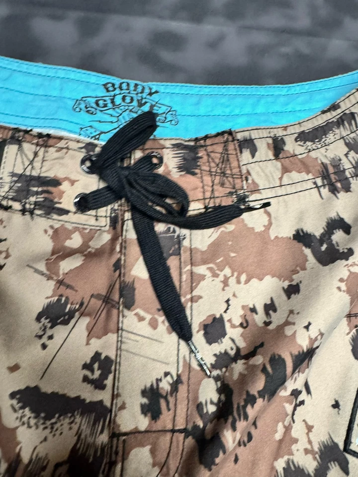 Body Glove Hombre’s Board Shorts Camuflado Playa Hawaiano Aire Libre Bañador Talla 32 Foto 4 de 4