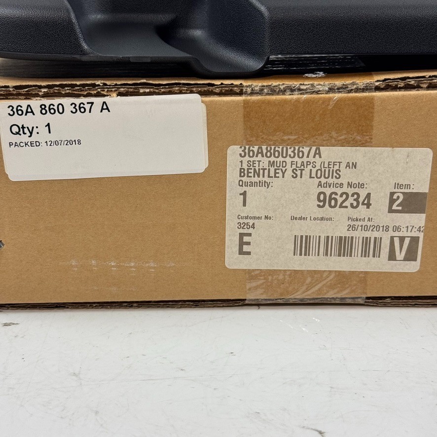NEW Bentley Bentayga Front Mud Flaps PAIR for FIXED STEP BENTAYGA 36A860367A