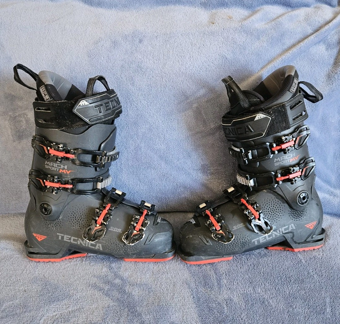 SALOMON Scarponi da sci alpino Tecnicia Mach Sport HV 100 grafite Taglie: 8 5 US 41 EU 6 5UK