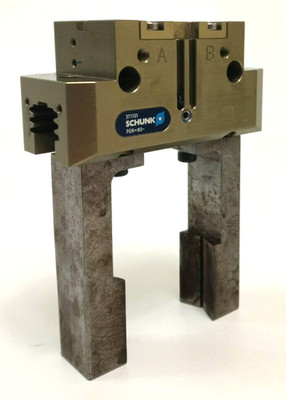 Schunk PGN+80-1 AS 2-Finger-Parallelgreifer 371401 inkl. Halterung