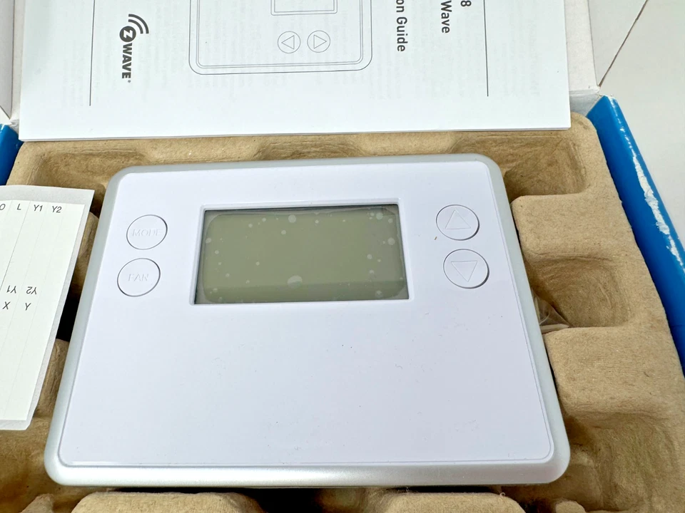 GoControl Z-Wave 恒温器电池供电智能手机控制 GC-TBZ48 — 第 2/4 张图片