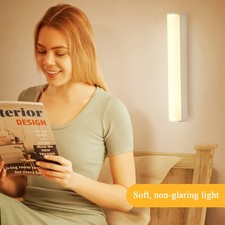 Night Light Bedside Lamp Dormitory Lamp Adsorption Desk Reading Lamps UK6