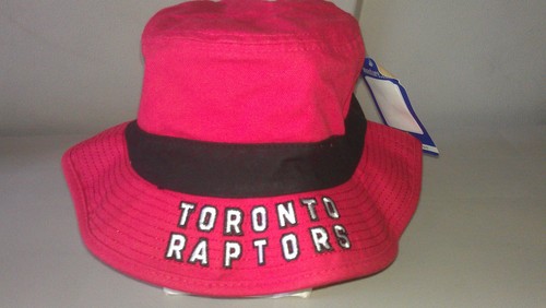 Adidas NBA TORONTO RAPTORS SIZE SMALL 