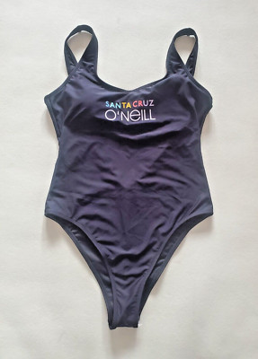 O´Neill Bademode Damen Badeanzug Farbe schwarz mit Schrift Größe 40 L 44 XL C/D