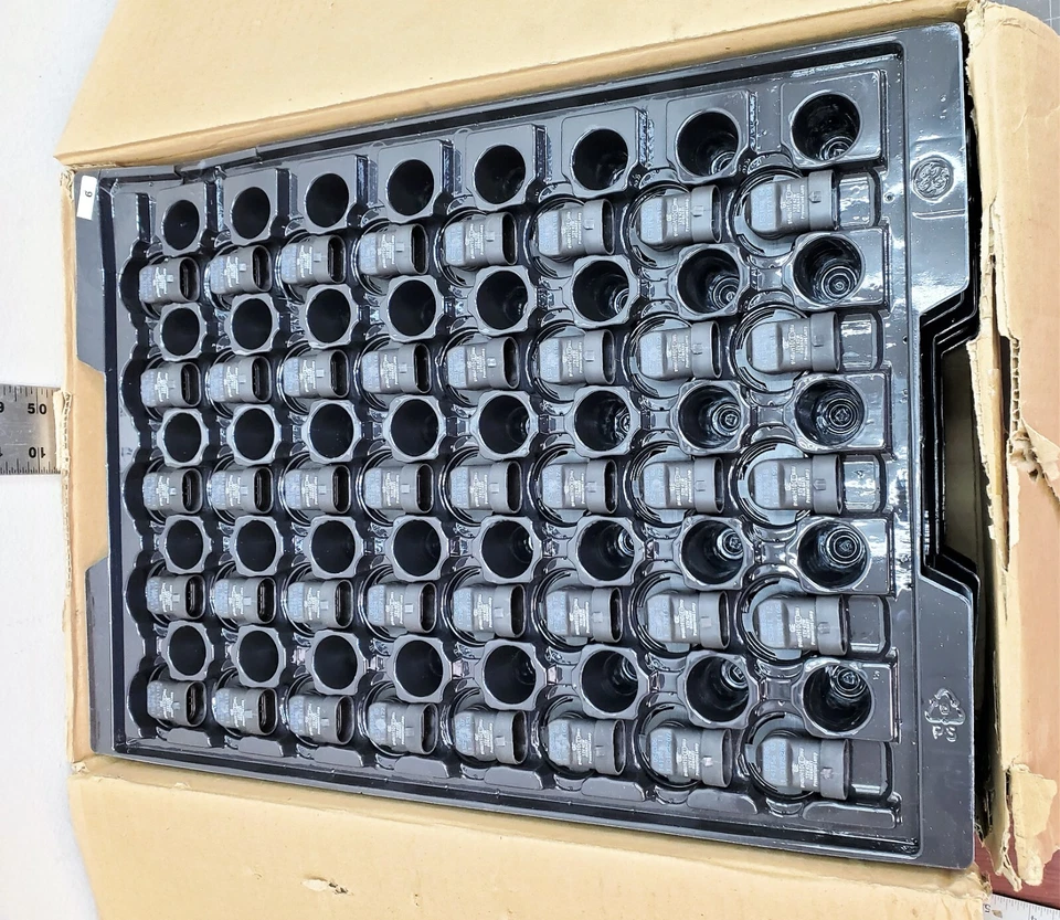 Estuche de 200 bombillas antiniebla halógenas OEM GE H10 42W 9145U [Z5T] de fábrica Foto 3 de 4