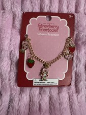 STRAWBERRY SHORTCAKE Charm Bracelet With 5 Charms