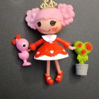 Lalaloopsy Mini w Flamingo, Flower Accessory *Queenie Red Heart* COMPLETE SET