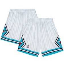 Youth Chicago Bulls Mitchell Ness Hardwood Classics Reload Swingman Shorts Sz8