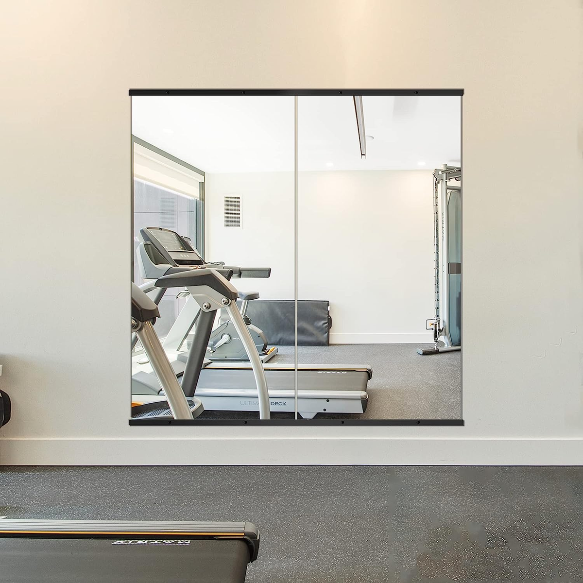 Garage Gym Wall Of Mirrors Gym Glassless Wall-Mounted Mirrors