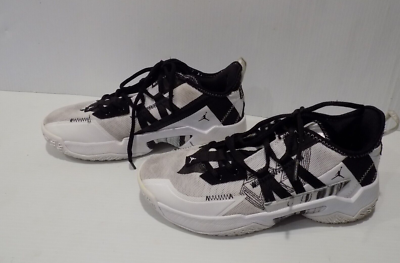 Men's Nike CW2457-100 VW1 Air Zoom White Shoes Size 8 Jordan Take