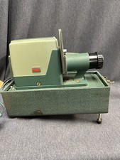 Vintage- Argus 300 Automatic Slide Projector w/ Carrying Case - Works