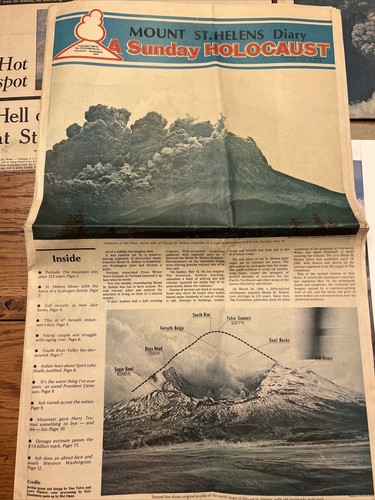 Mount St. Helens Eruption Book newspapers photos Volcano Shot Glass Paper Weight - Picture 2 of 12