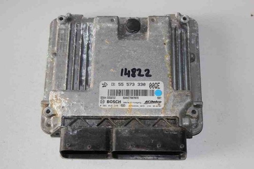 OPEL INSIGNIA A Estate G09 Motorsteuergerät ECU 55573330 2.00 Diesel 31943061