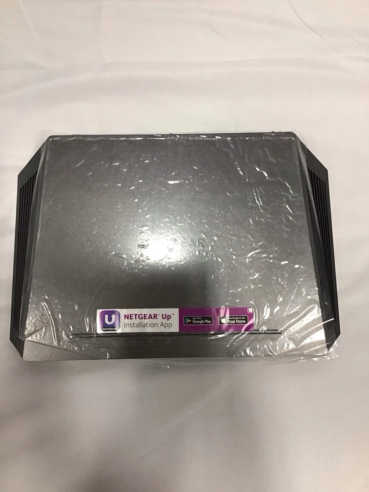 NETGEAR R6900 Nighthawk Ac1900 Smart WiFi Router - Image 4 of 4