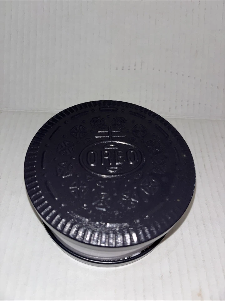 Dale Earnhardt Jr #3 Oreo / Ritz 2002 Monte Carlo Action NASCAR 1:64 Tin 102449 - Image 2 of 4