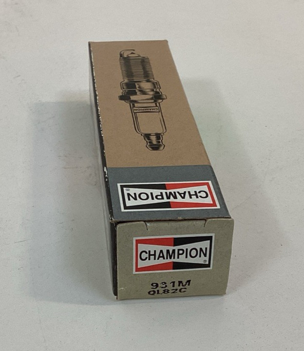 Champion Spark Plug QL82C/931M FREE SHIPPING