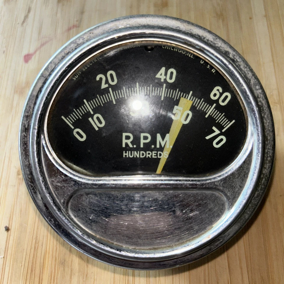 Tacómetro vintage Sun 7.000 RPM RC-71 Tach 7K OEM GM 62 Chevy Impala 5K Redline Foto 2 de 4