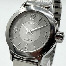 Seiko Asterisk 9544 Quartz Mens Wristwatch 35mm Case 19cm wrist Vintage