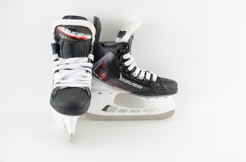 Bauer Vapor Fly 40 Ice Hockey Skates Junior Size 1.5 D (1009-5493)