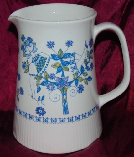 TURI DESIGN LOTTE FUGGIO 32 oz. Pitcher from Norway - Picture 1 of 3