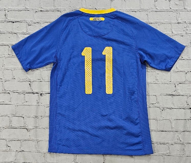 NIKE - 【美品！】2010 ブラジル代表 ♯11 ネイマール【M】 NIKE - 【美品！】2010 ブラジル代表 ♯11 ネイマール【M】の