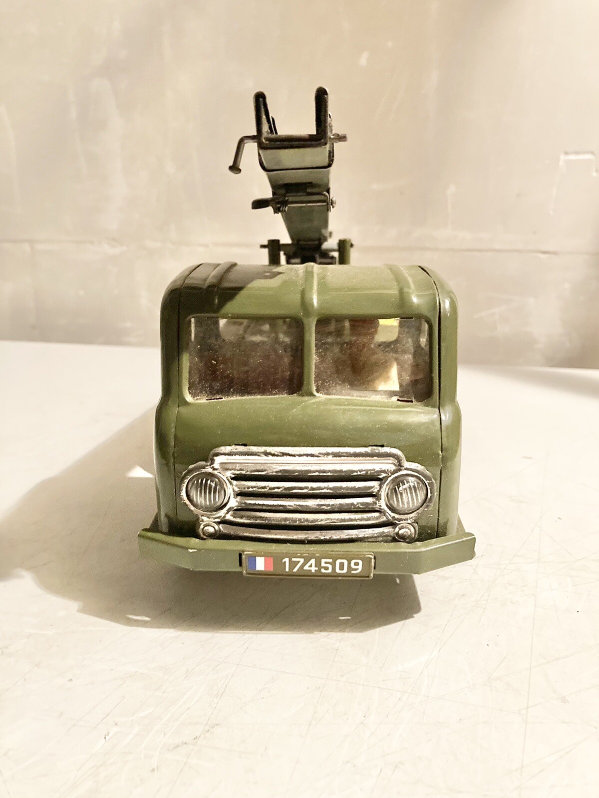ANCIEN JOUET MILITAIRE Joustra En Tôle - Camion Avec Echelle- Vintage Année 60 EUR 40,00 - FR ANCIEN JOUET MILITAIRE Joustra En Tôle - Camion Avec Echelle- Vintage Année 60 EUR 40,00 - FR