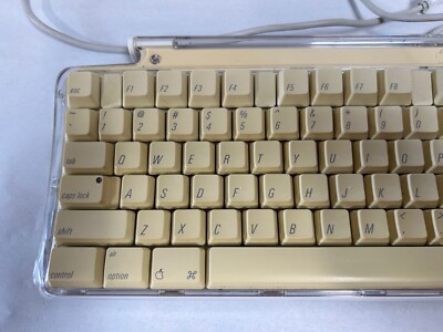 パソコン アップル WORKING Vintage Original Apple Model M7803 USB Pro Computer