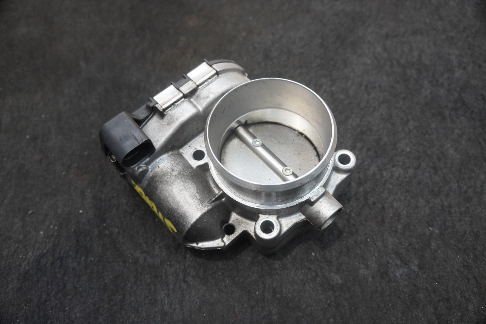 Throttle Body Valve 07C133062C OEM Lamborghini Aventador 2015