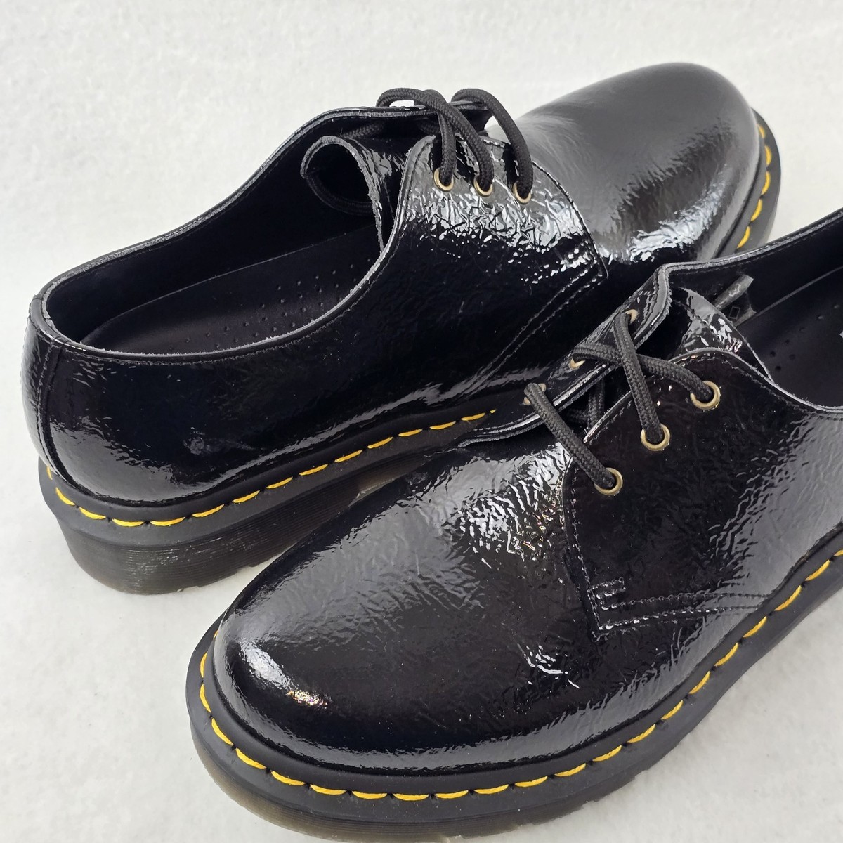 Dr Martens 1461 Women\'s Patent Leather Oxford 3 Eyelet‎ 9 Shoes Black Shoes Amazon.com | Dr. Martens Women main image 2