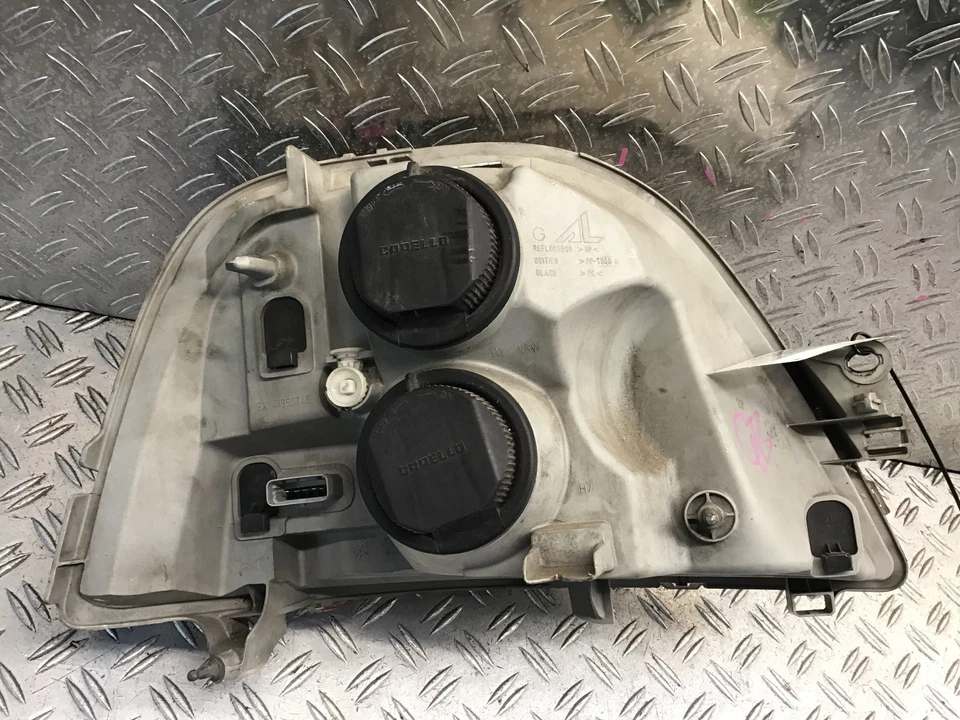 Scheinwerfer links Renault Master II Bus 41950748 676890 - Bild 2 von 2