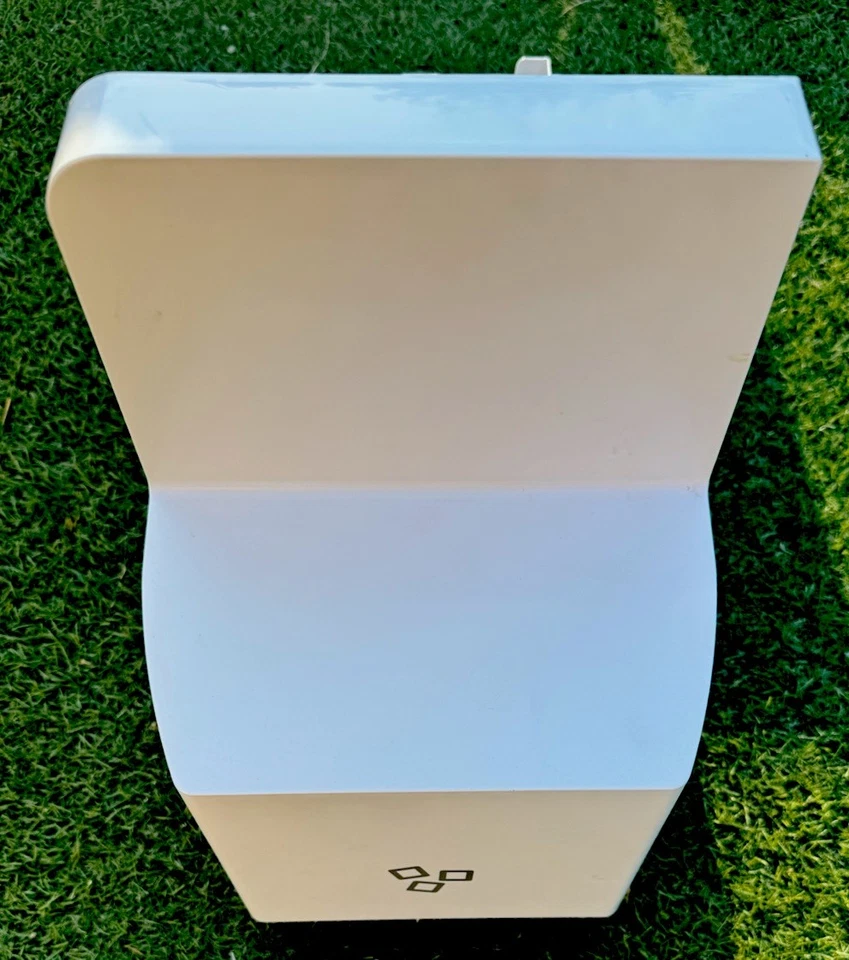 Contenedor de hielo para refrigerador KENMORE P# P#30111-0010807-00 de Mdl# 111.73042610 Foto 2 de 4