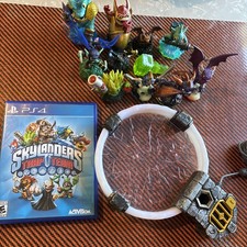 Skylanders PS4 Traptanium Portal With Game And 10 Figures Trap Team Clean Tested