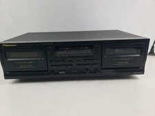 Pioneer stereo double cassette deck CT – W208R Excellent Condition!